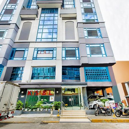 Vaccinated Staff - Oyo 837 Kysabel Hotel Paco المظهر الخارجي الصورة
