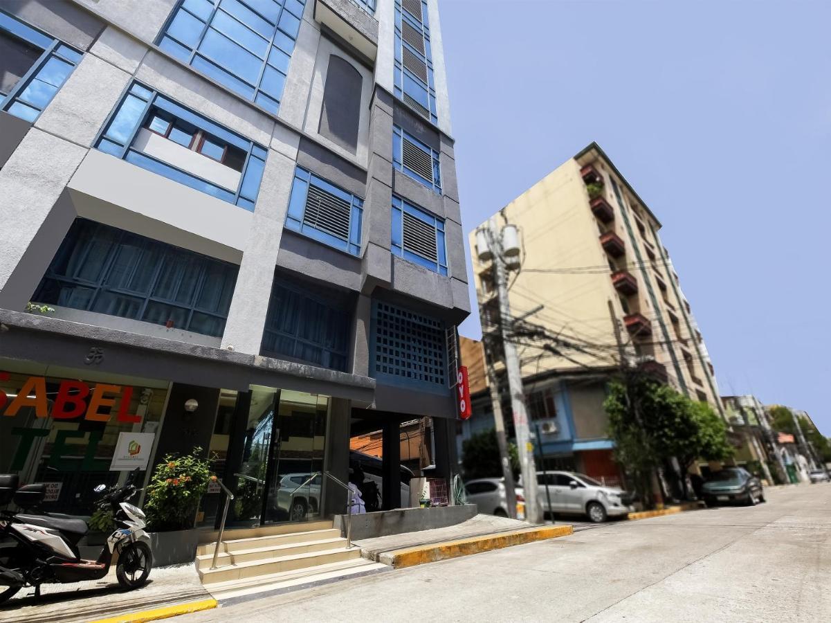Vaccinated Staff - Oyo 837 Kysabel Hotel Paco المظهر الخارجي الصورة