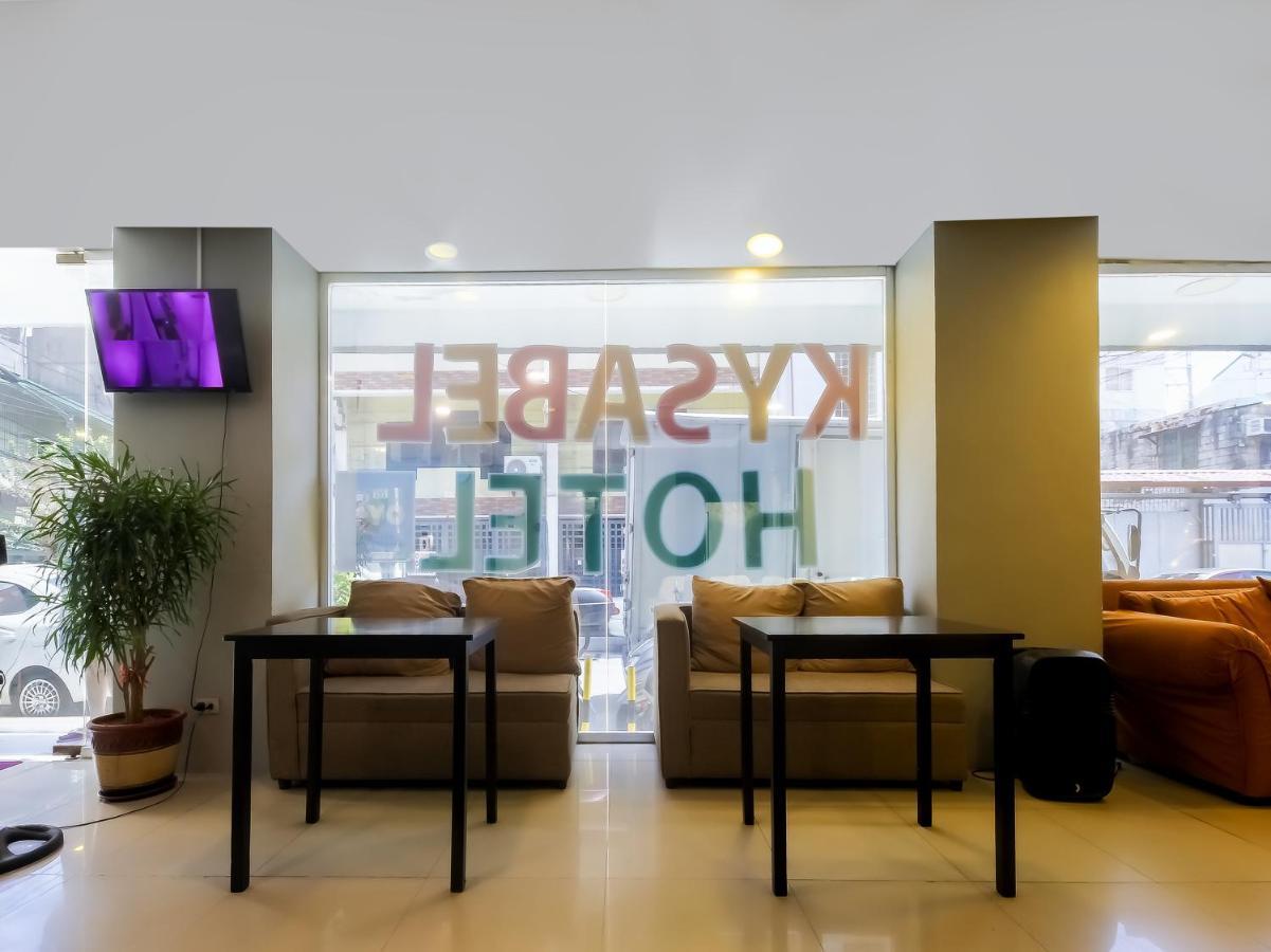 Vaccinated Staff - Oyo 837 Kysabel Hotel Paco المظهر الخارجي الصورة